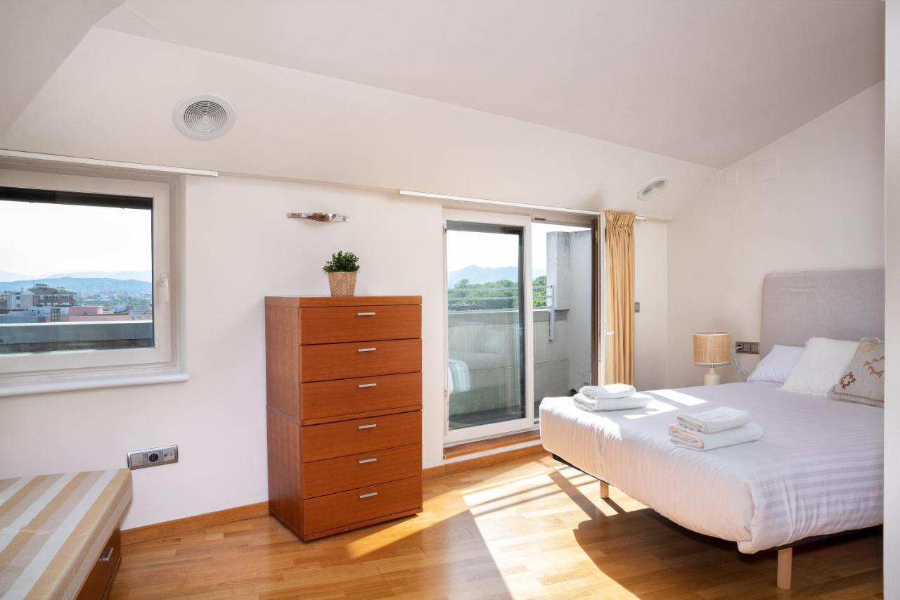 Апартаменты Flateli Penthouse Jaume I Жирона Экстерьер фото