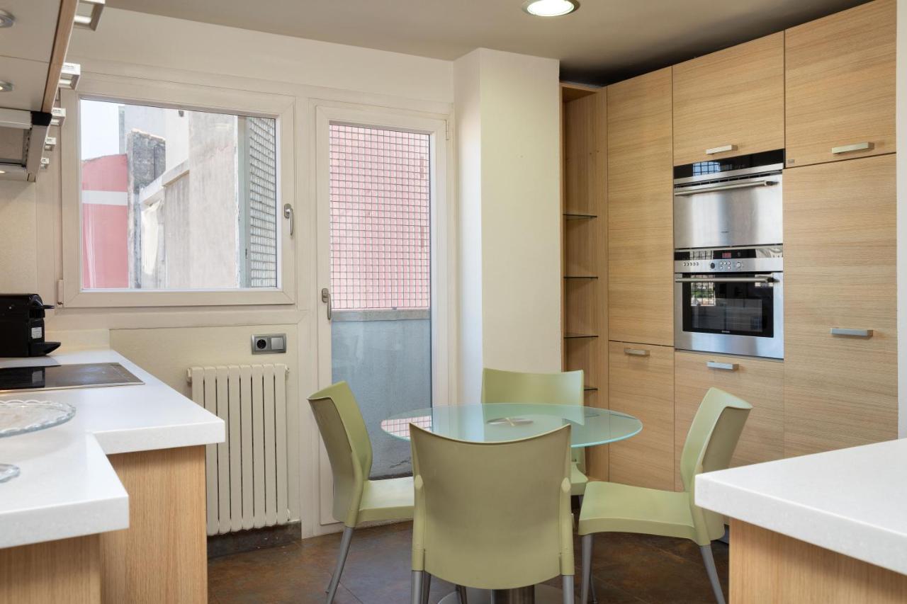 Апартаменты Flateli Penthouse Jaume I Жирона Экстерьер фото