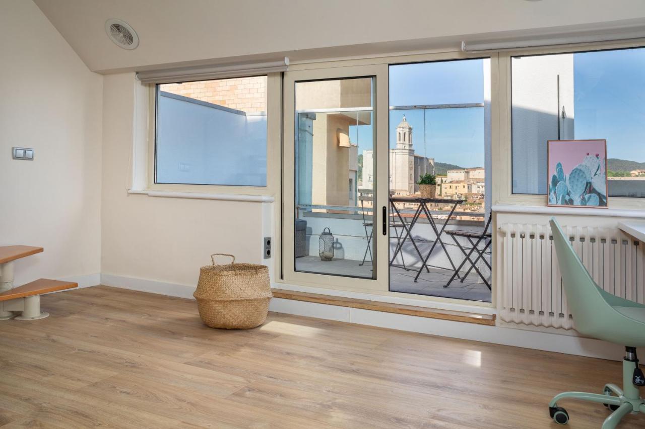 Апартаменты Flateli Penthouse Jaume I Жирона Экстерьер фото